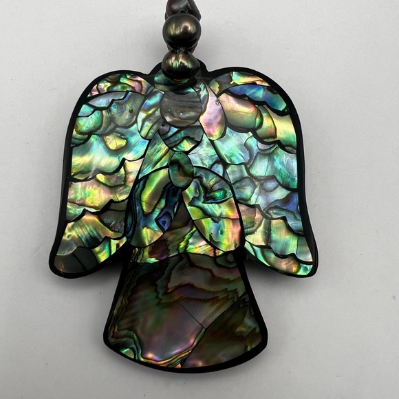 Lee Sands Guardian Angel Abalone Shell Inlay Pendant - Picture 2 of 5